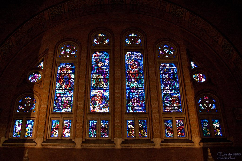 ⛪ 리지외 생피에르 대성당